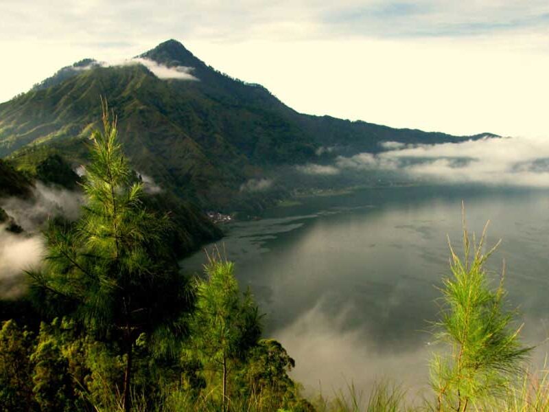 MOUNT BATUR SUNRISE TREKKING